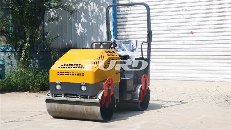 IMG_7000.jpg IMG_7000.jpg